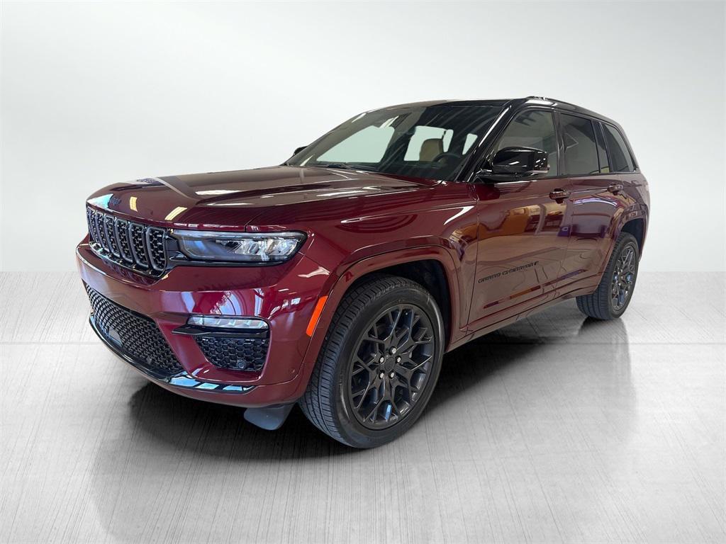 new 2025 Jeep Grand Cherokee car, priced at $67,346