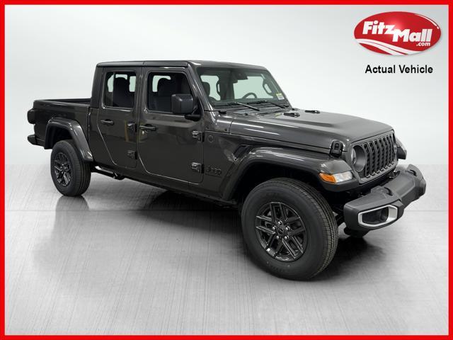 new 2024 Jeep Gladiator car, priced at $45,834