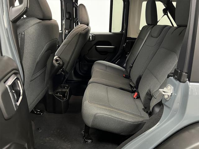 new 2025 Jeep Wrangler car, priced at $48,889