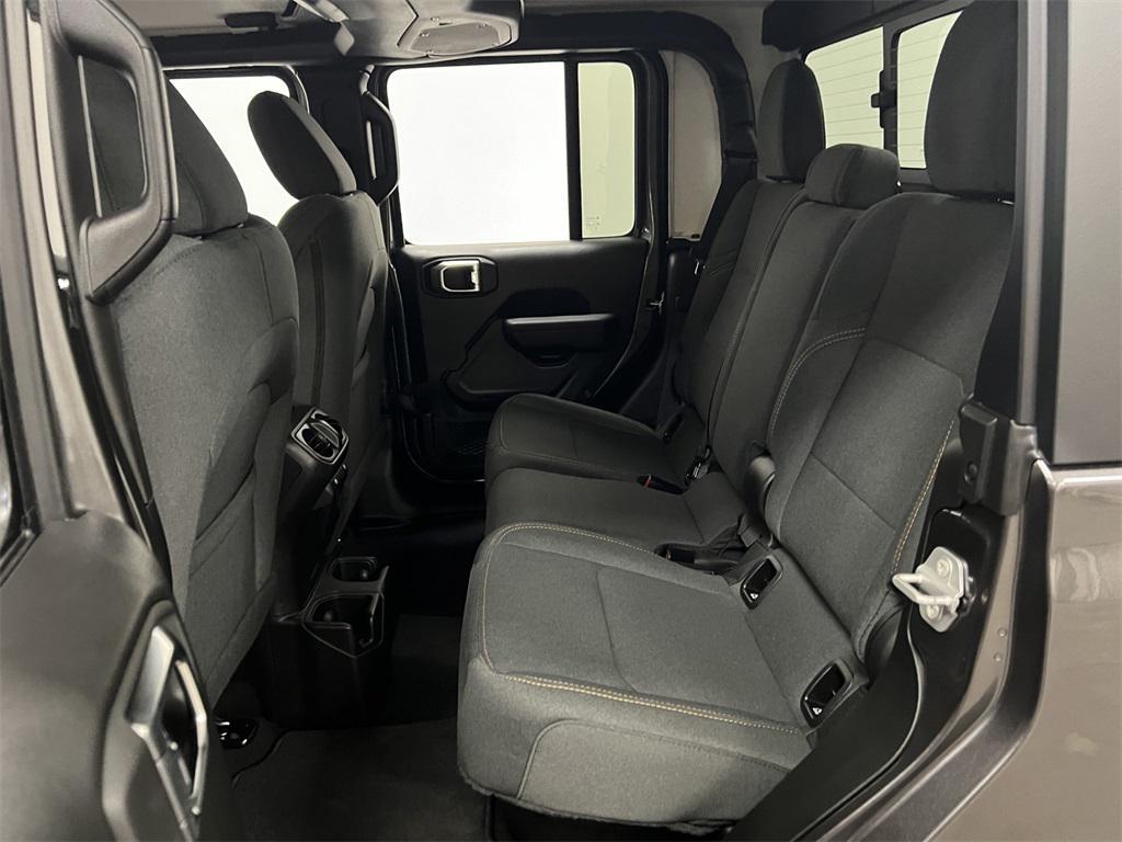 new 2025 Jeep Gladiator car, priced at $44,394