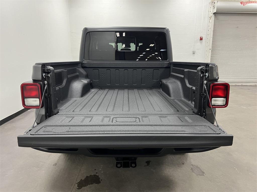 new 2025 Jeep Gladiator car, priced at $44,394