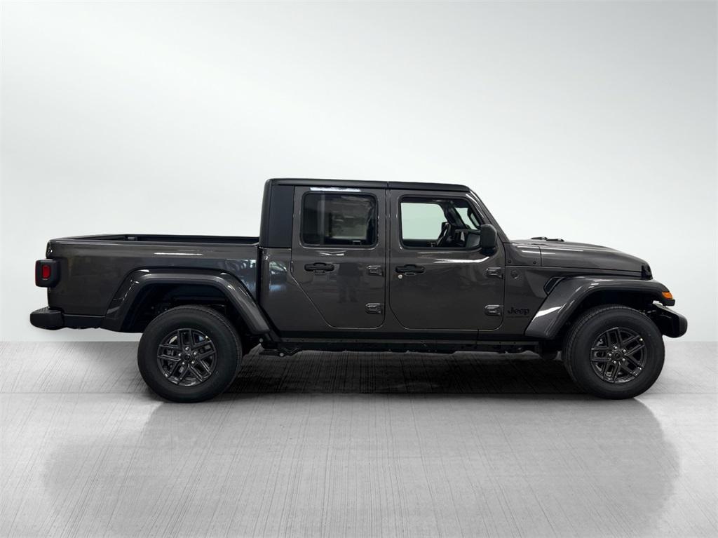 new 2025 Jeep Gladiator car, priced at $44,394