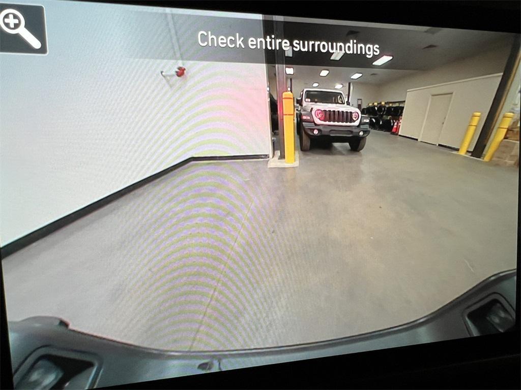 new 2025 Jeep Gladiator car, priced at $44,394