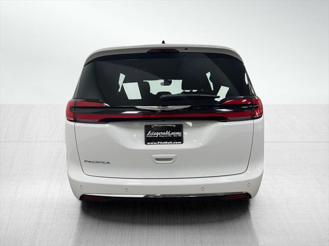 used 2024 Chrysler Pacifica car, priced at $30,994