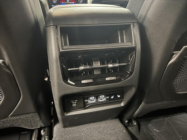new 2025 Jeep Grand Cherokee car, priced at $46,286