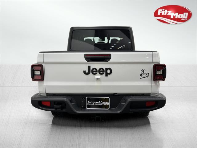 new 2024 Jeep Gladiator car, priced at $44,617