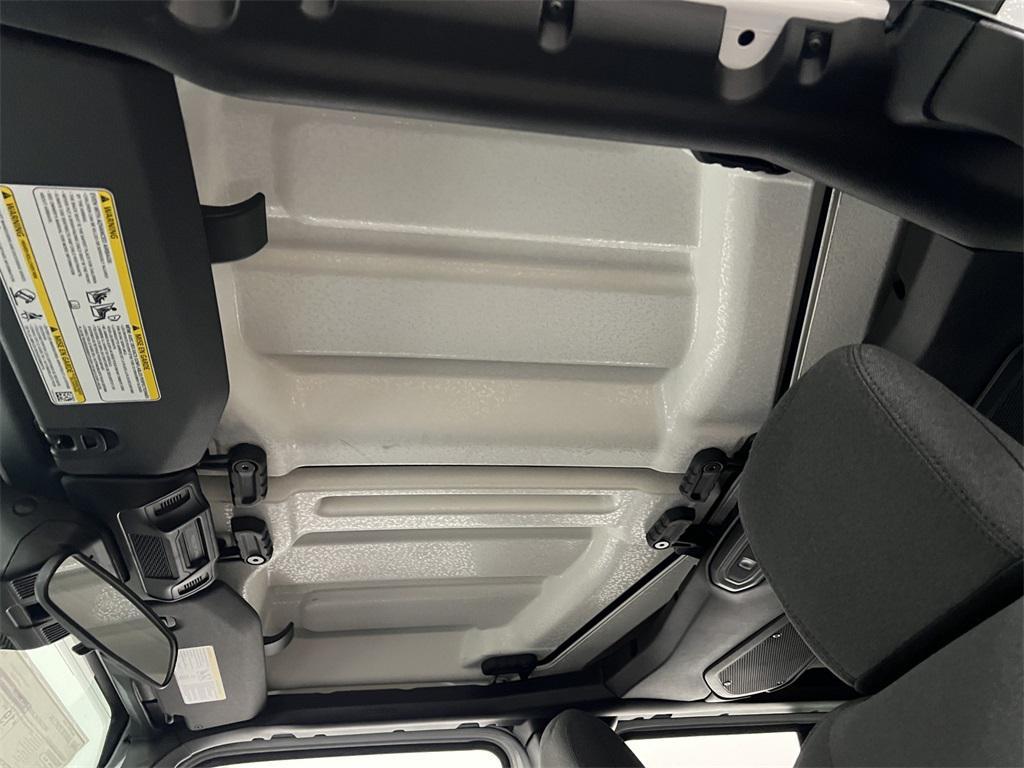 new 2025 Jeep Gladiator car, priced at $42,692