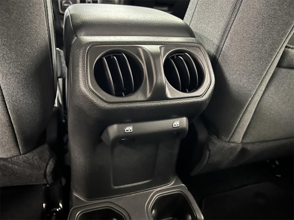 new 2025 Jeep Gladiator car, priced at $42,692
