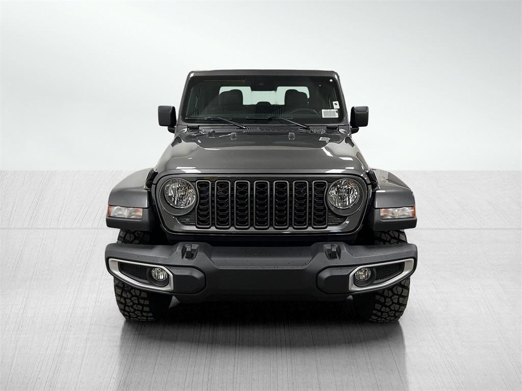 new 2025 Jeep Gladiator car, priced at $45,713