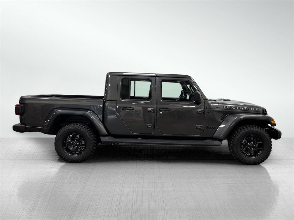 new 2025 Jeep Gladiator car, priced at $45,713