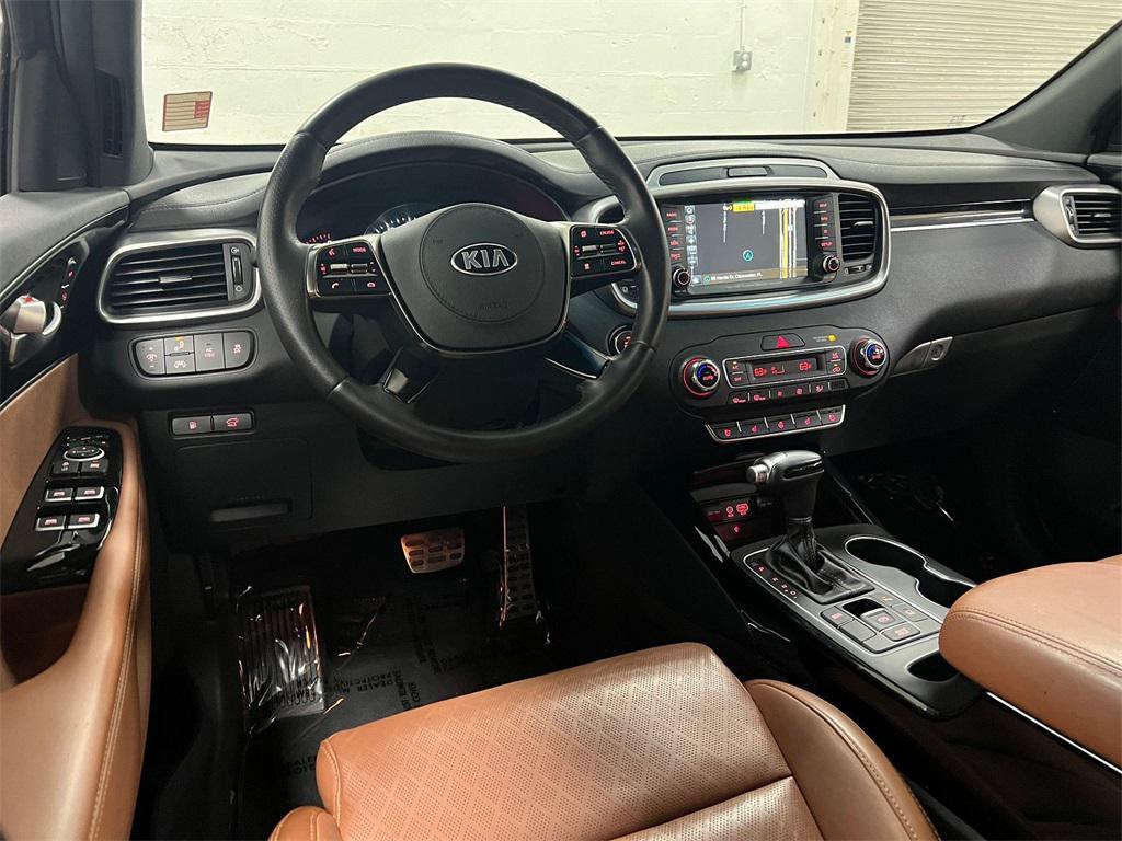 used 2019 Kia Sorento car