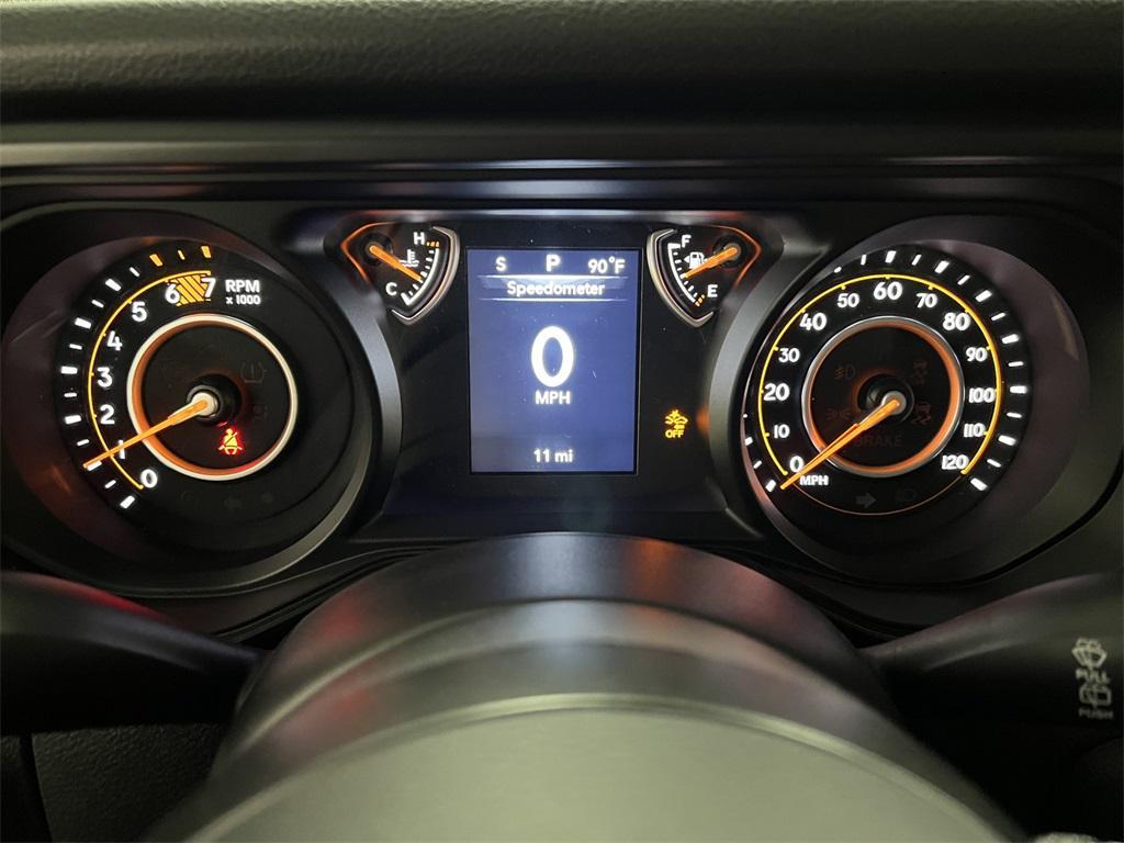 new 2025 Jeep Wrangler car, priced at $43,198