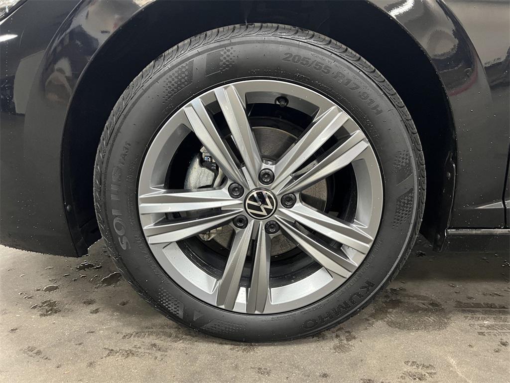 used 2024 Volkswagen Jetta car, priced at $20,694