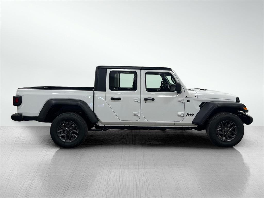 new 2025 Jeep Gladiator car, priced at $41,499