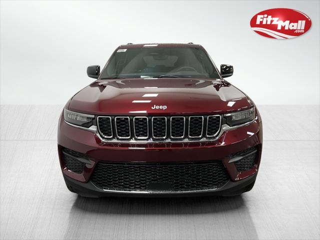 new 2024 Jeep Grand Cherokee car, priced at $38,333