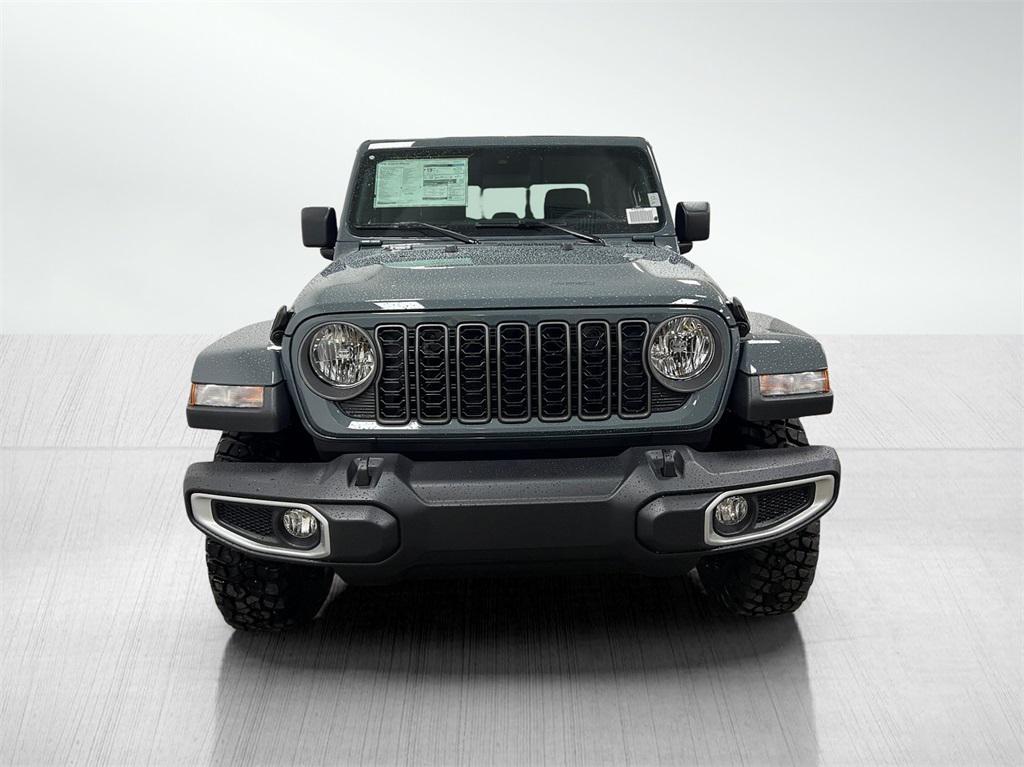 new 2025 Jeep Gladiator car, priced at $46,879