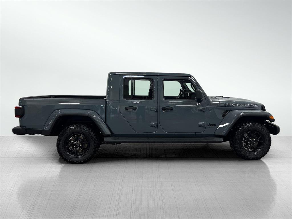 new 2025 Jeep Gladiator car, priced at $46,879
