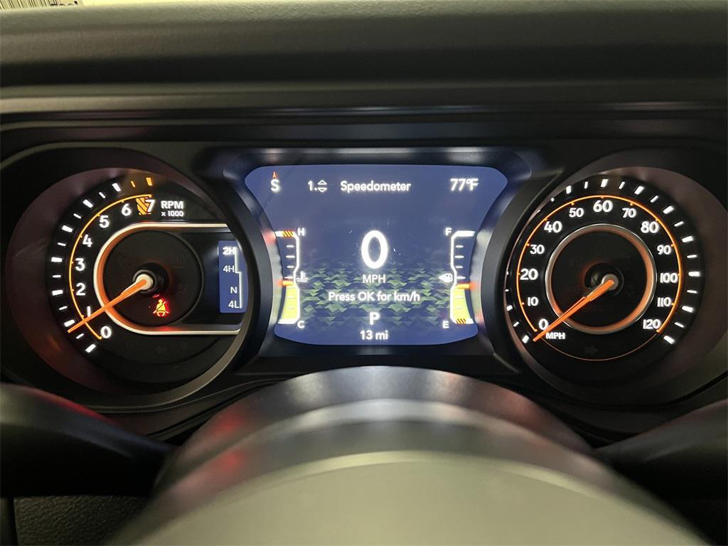 new 2025 Jeep Gladiator car, priced at $46,879