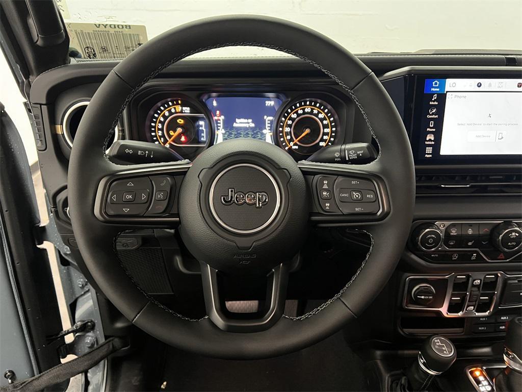 new 2025 Jeep Gladiator car, priced at $46,879