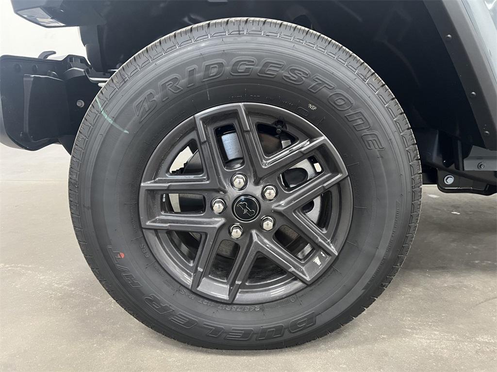 new 2025 Jeep Gladiator car, priced at $45,830