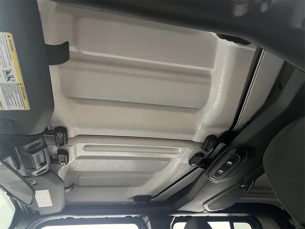 new 2025 Jeep Gladiator car, priced at $45,830