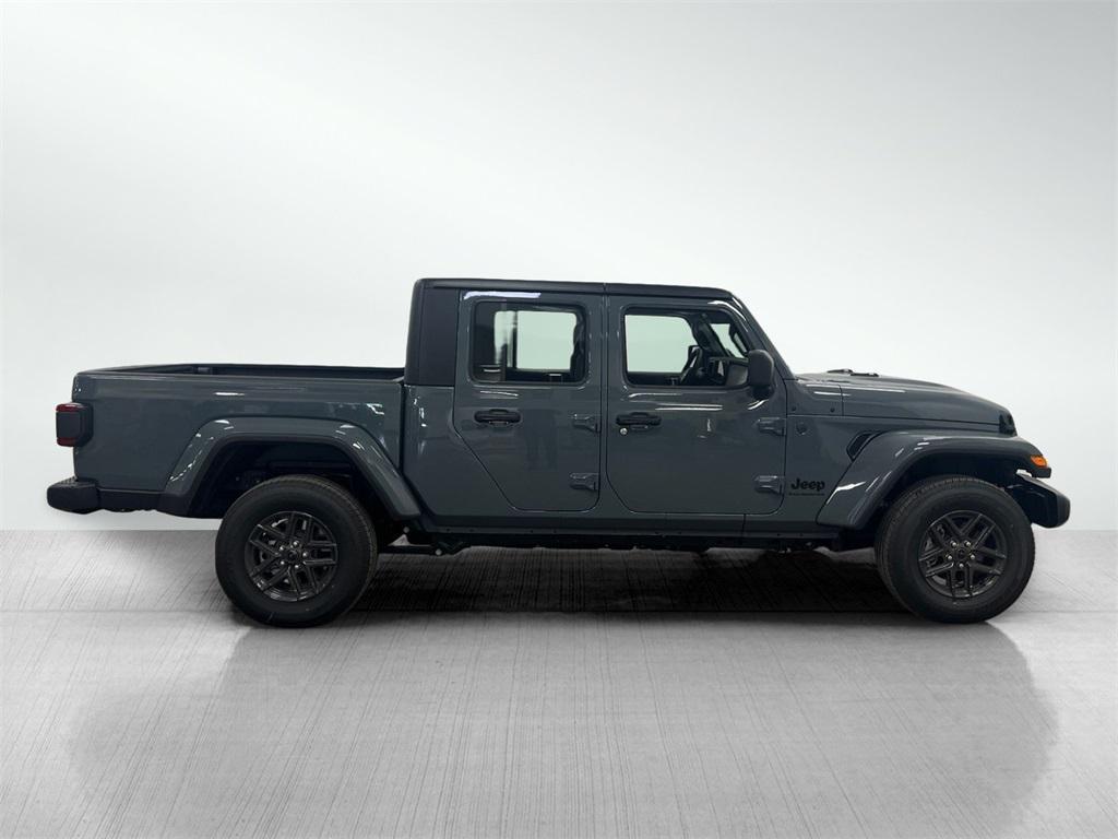 new 2025 Jeep Gladiator car, priced at $45,830