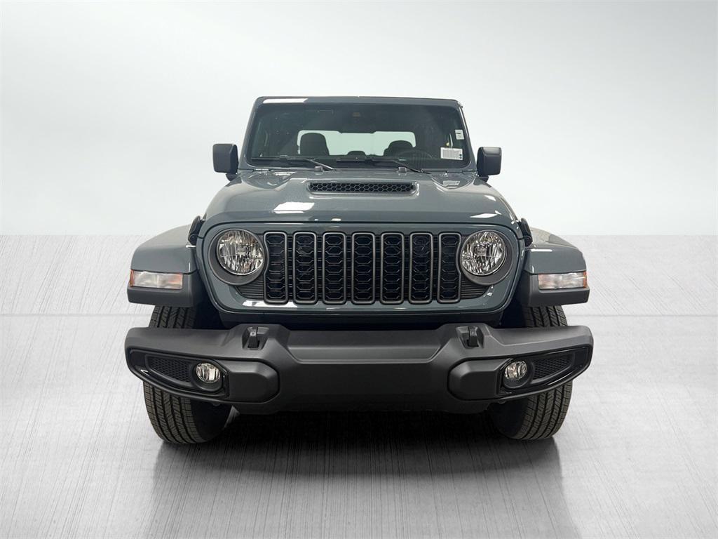 new 2025 Jeep Gladiator car, priced at $45,830