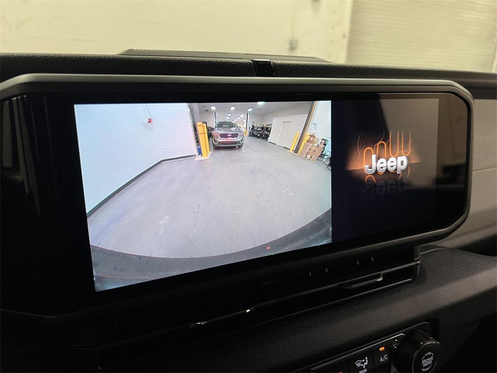 new 2025 Jeep Wrangler car, priced at $42,273