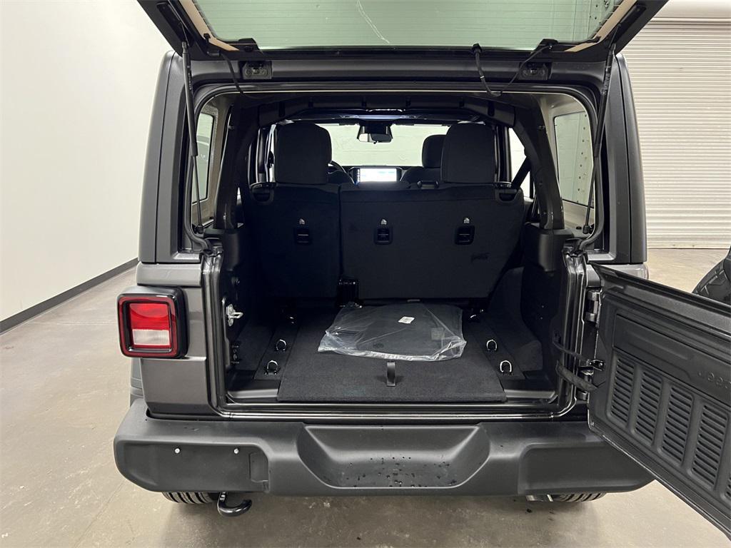 new 2025 Jeep Wrangler car, priced at $42,273