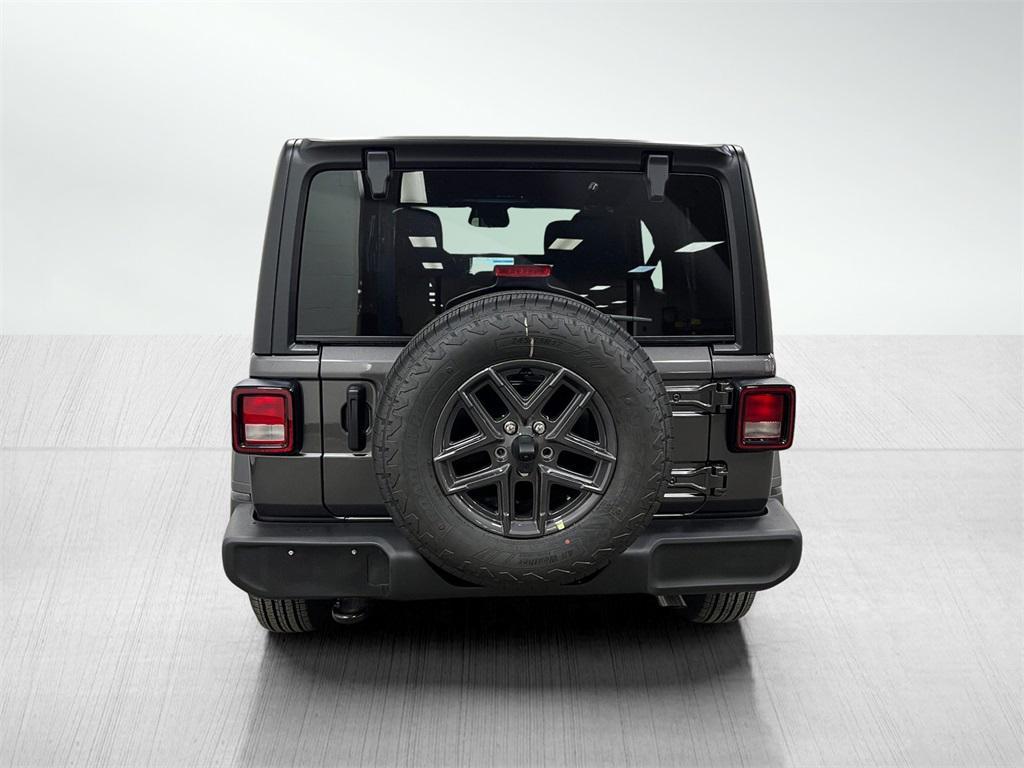 new 2025 Jeep Wrangler car, priced at $42,273