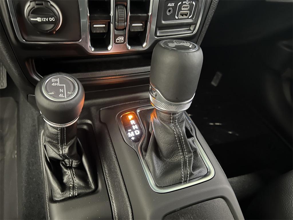 new 2025 Jeep Wrangler car, priced at $54,552