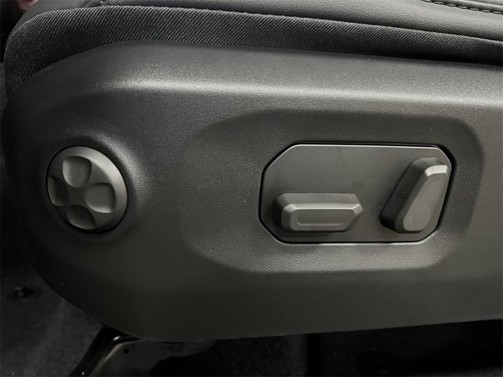 new 2025 Jeep Wrangler car, priced at $60,713