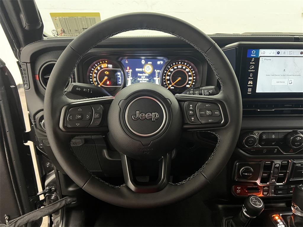 new 2025 Jeep Wrangler car, priced at $60,713
