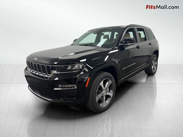 new 2025 Jeep Grand Cherokee car, priced at $49,551