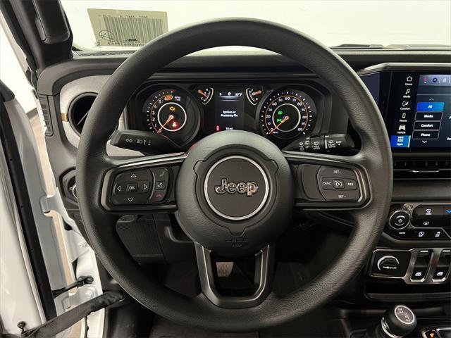 new 2025 Jeep Wrangler car, priced at $35,111