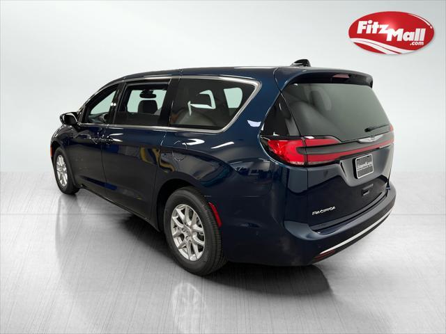 new 2025 Chrysler Pacifica car, priced at $42,373