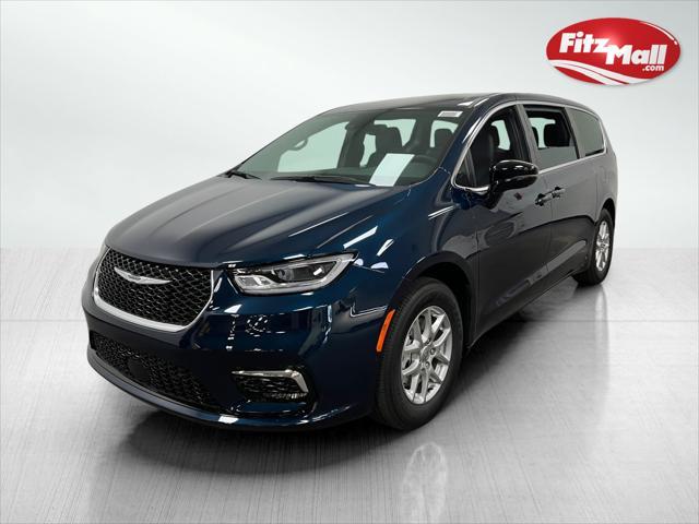 new 2025 Chrysler Pacifica car, priced at $42,373