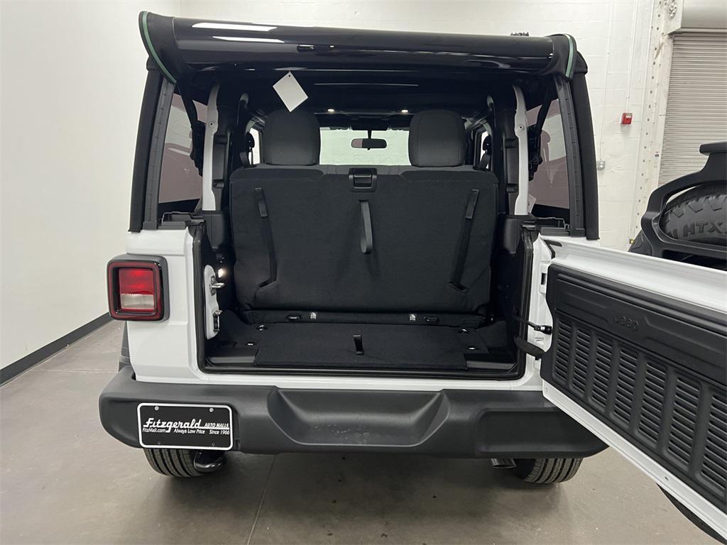 new 2025 Jeep Wrangler car, priced at $34,342