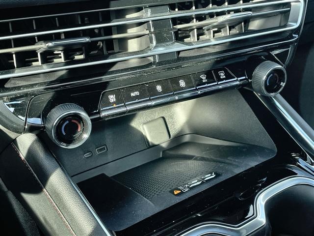 new 2026 Chevrolet Traverse car, priced at $58,971