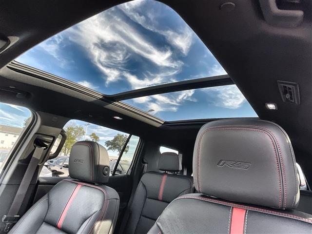 new 2026 Chevrolet Traverse car, priced at $58,971