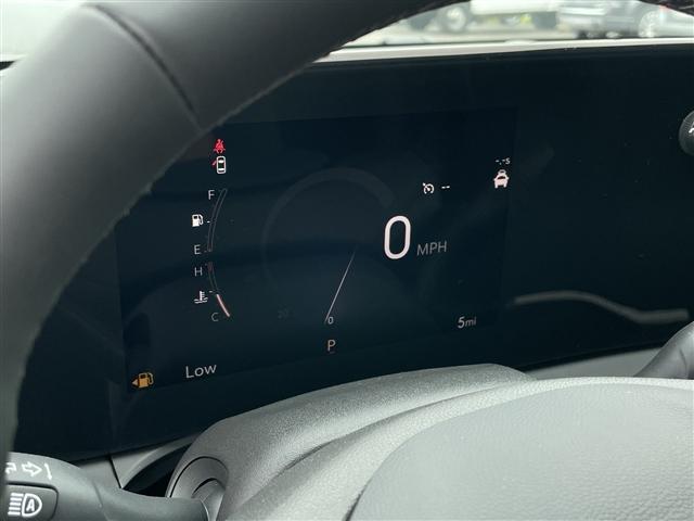 new 2025 Buick Envista car, priced at $25,884