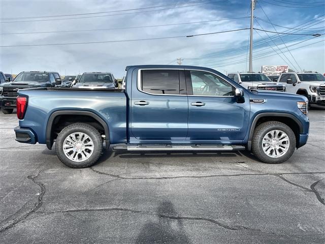 new 2025 GMC Sierra 1500 car, priced at $63,153