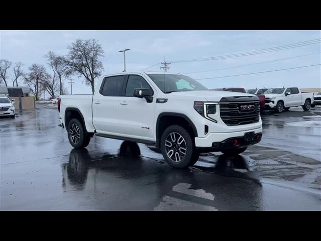 new 2025 GMC Sierra 1500 car, priced at $65,639