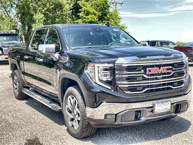 new 2025 GMC Sierra 1500 car, priced at $54,458