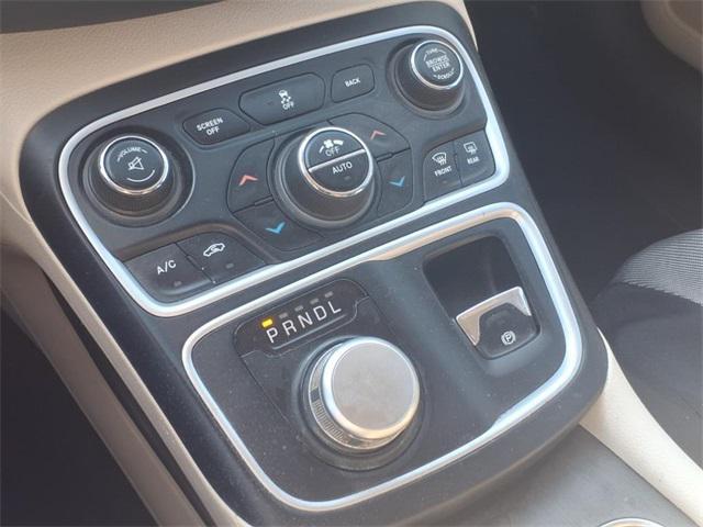 used 2015 Chrysler 200 car, priced at $12,995
