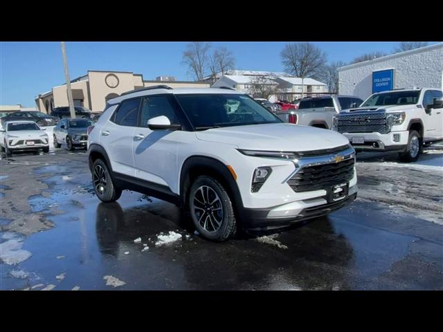 new 2025 Chevrolet TrailBlazer car, priced at $27,970