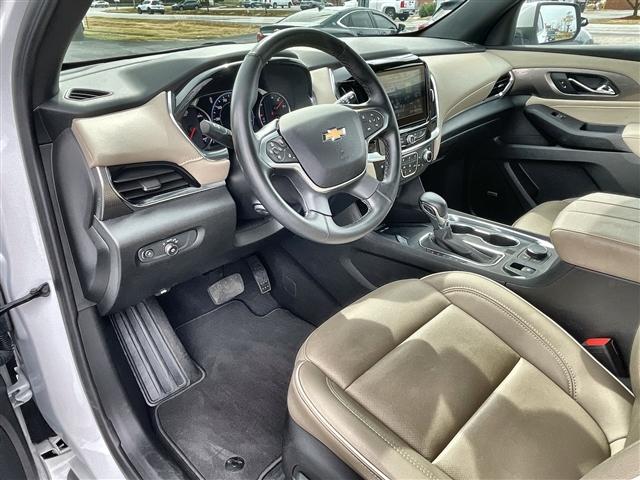 used 2023 Chevrolet Traverse car, priced at $37,998
