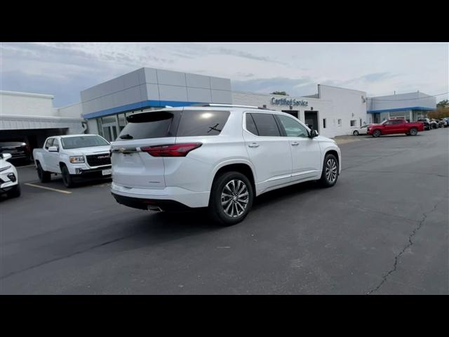 used 2023 Chevrolet Traverse car, priced at $37,998