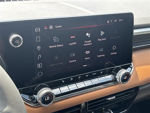 new 2025 GMC Canyon car, priced at $44,105