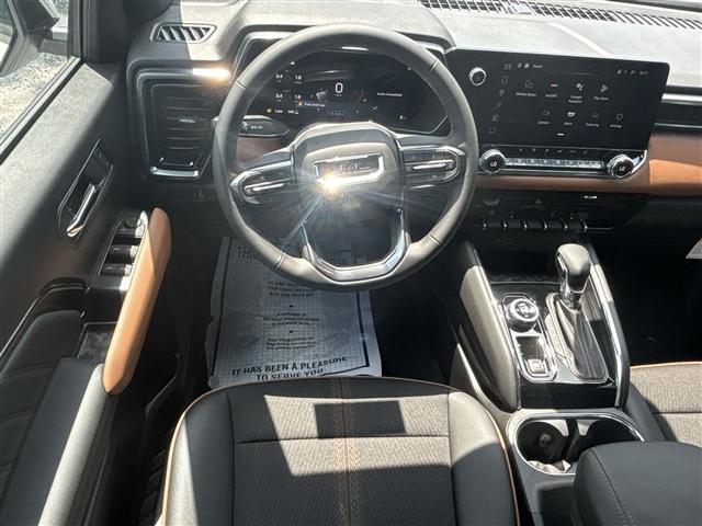 new 2025 GMC Canyon car, priced at $44,105